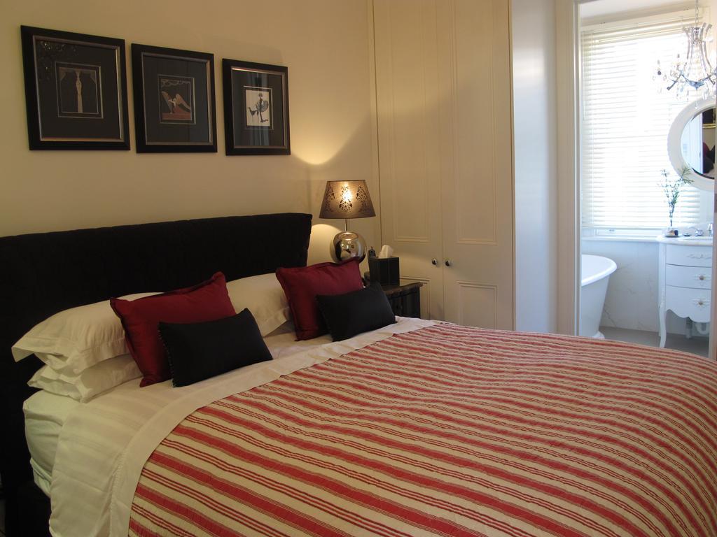 Andre'S Mews Aparthotel Melbourne Exterior foto