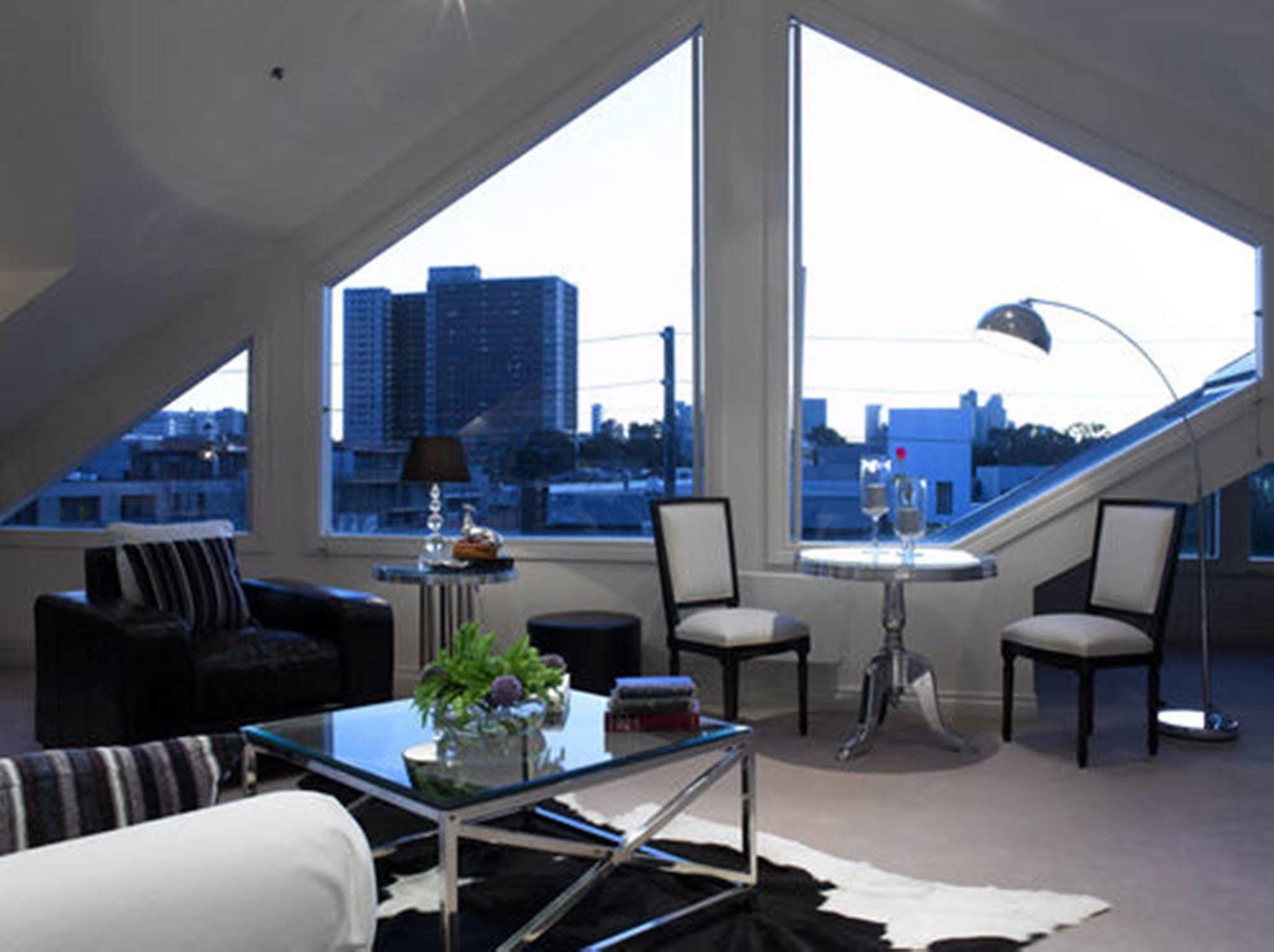 Andre'S Mews Aparthotel Melbourne Exterior foto